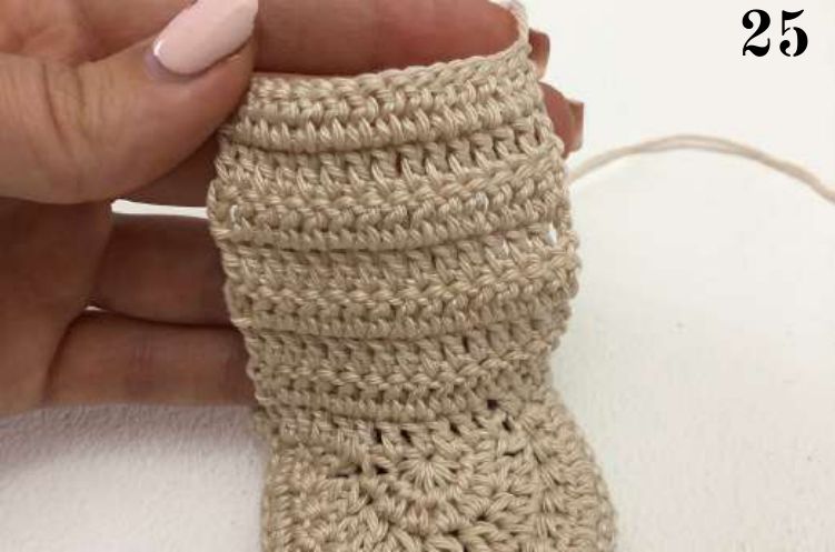 Finished beige crochet tongue standing up from the toe